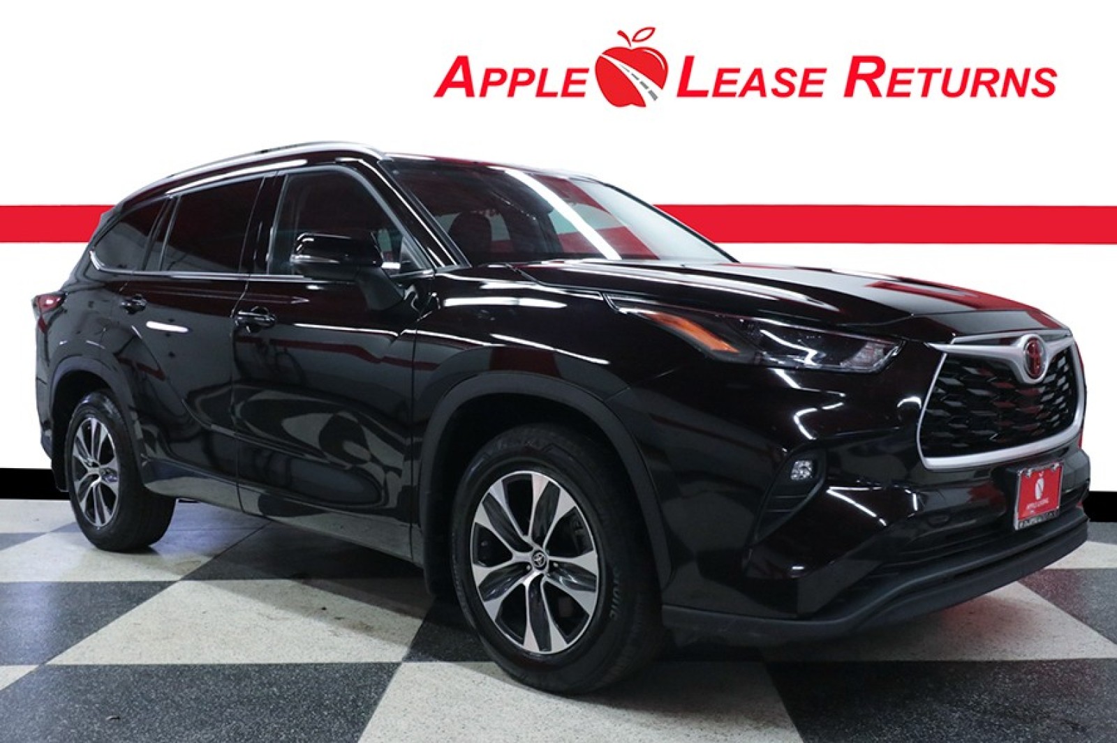 Used Car 2022 Toyota Highlander  Xle For Sale Under $35,000 In Austin, Texas