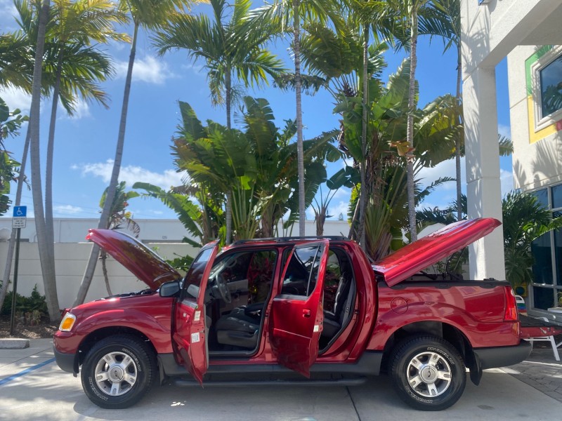 2003 Ford Explorer Sport Trac XLT LOW MILES 59,213 in , 