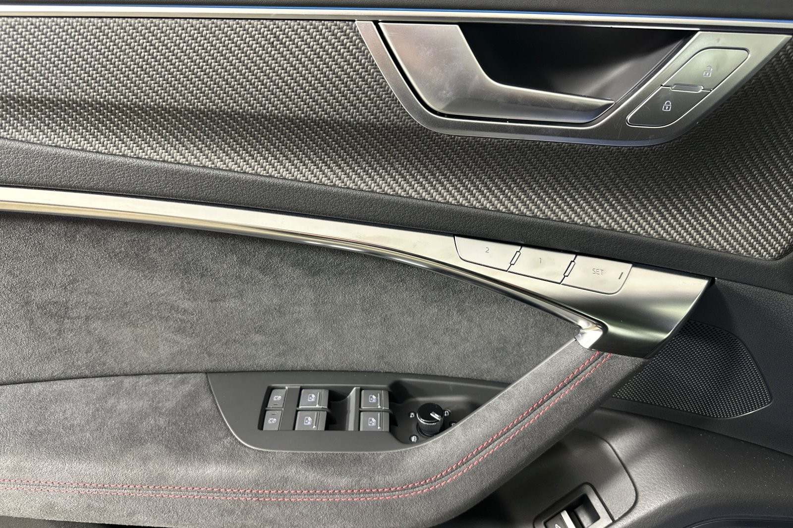 New 2026 Nardo Gray Audi performance 4.0 TFSI quattro image 10