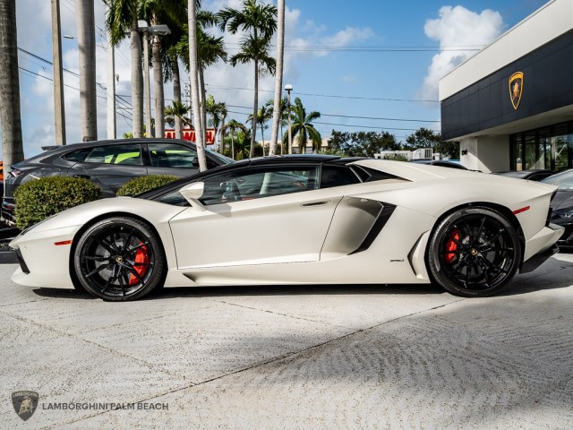 Lamborghini Aventador