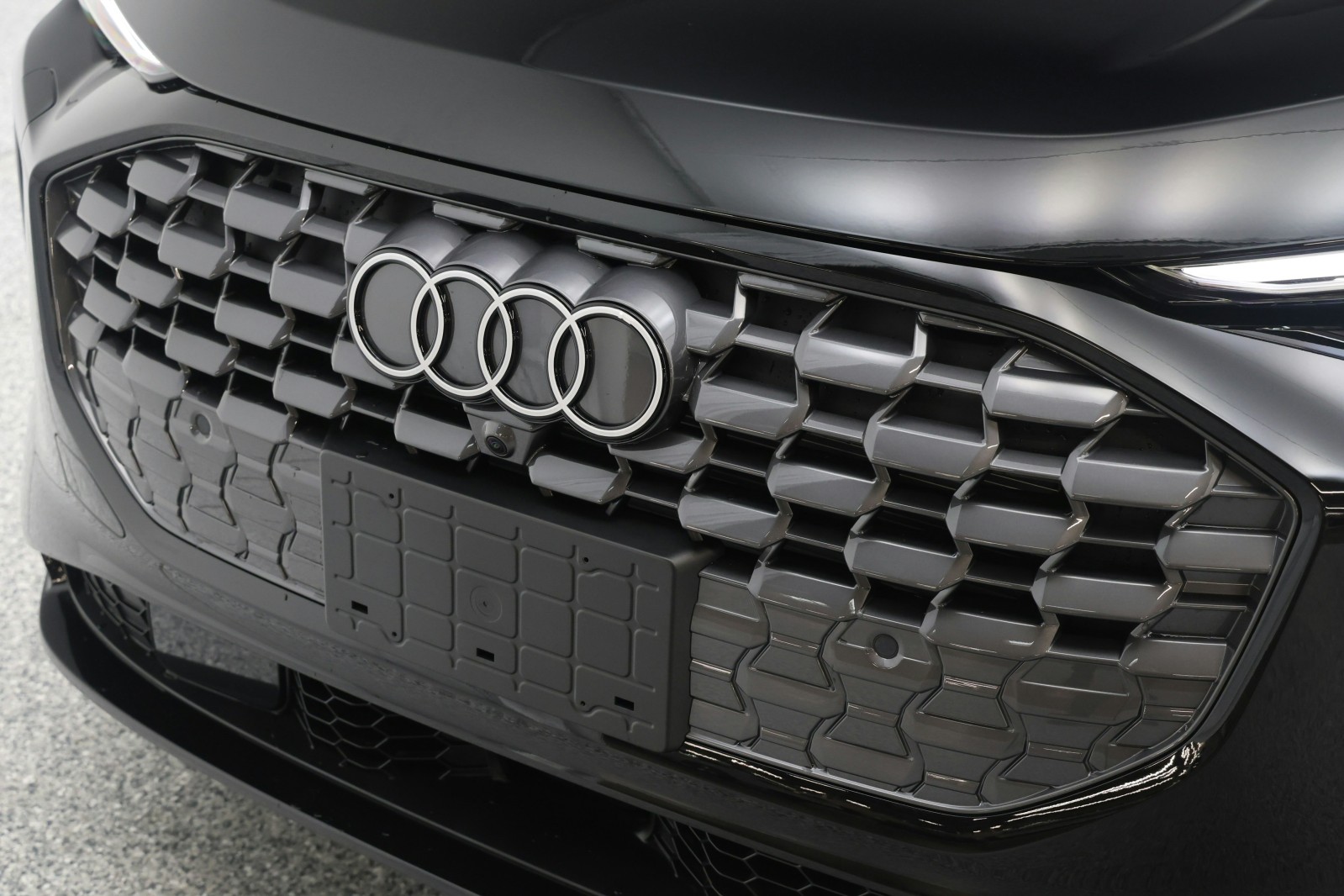 New 2026 Mythos Black Metallic Audi Premium Plus 2.0 TFSI quattro image 6