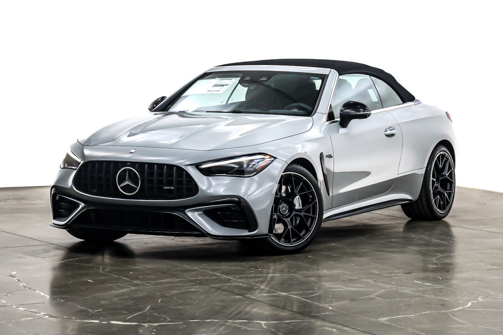 New 2026 MANUFAKTUR Alpine Grey Metallic Mercedes-Benz AMG® CLE 53 image 2