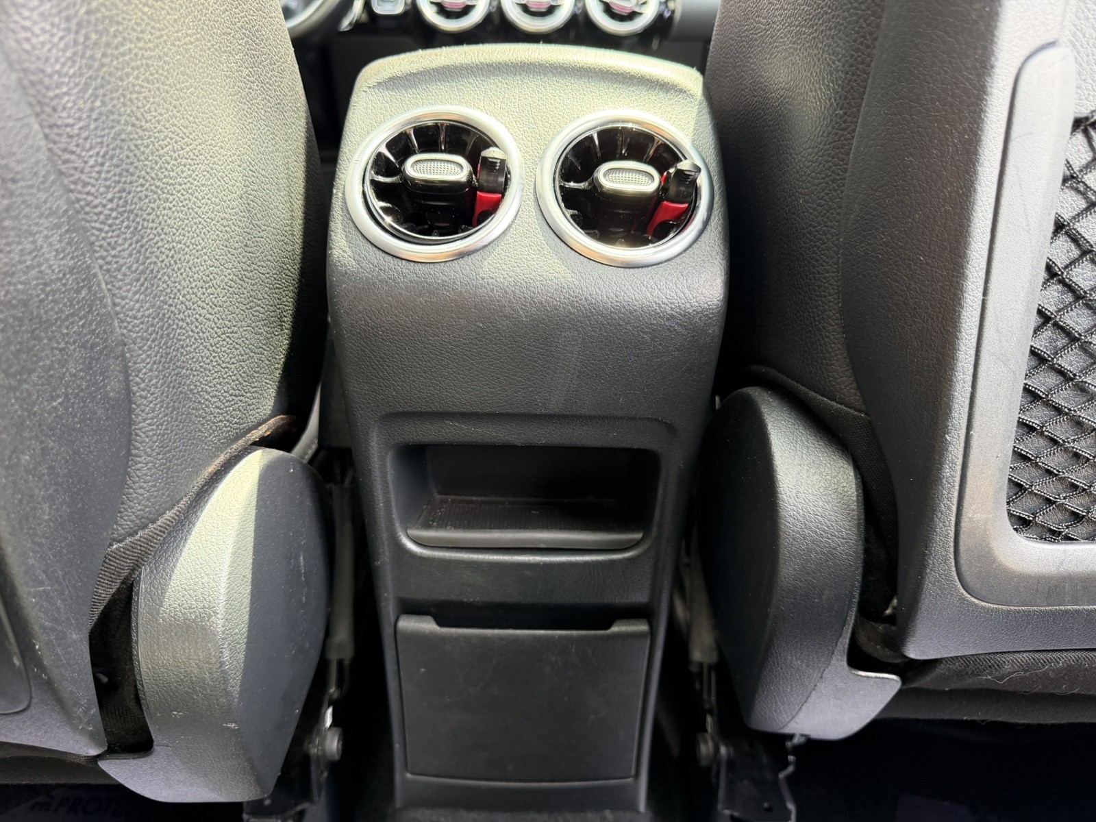 2021 Mercedes-Benz GLA-Class - $21,888