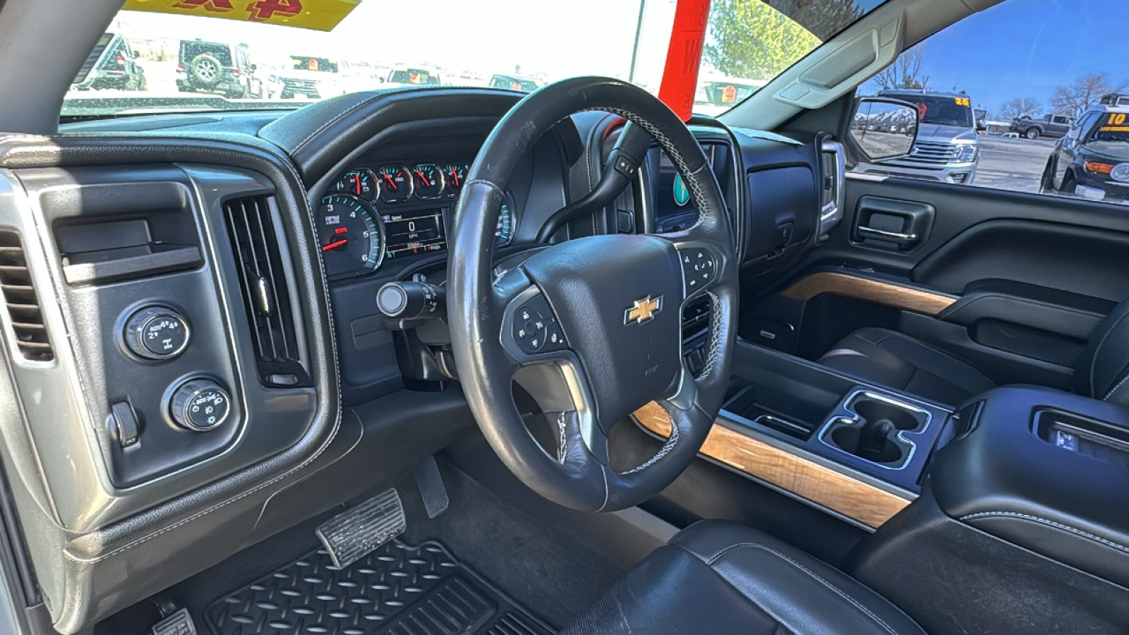 2017 Chevrolet Silverado 1500 LTZ 30