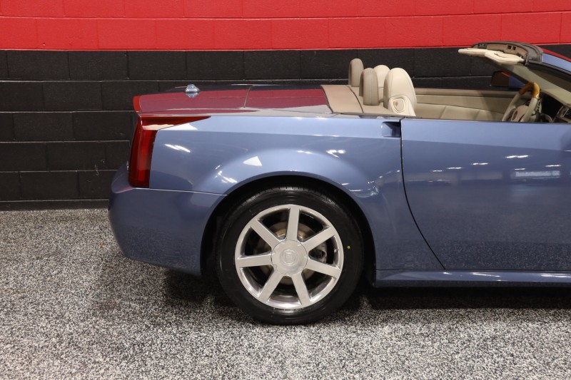 2005 Cadillac XLR 2dr Convertible in , 