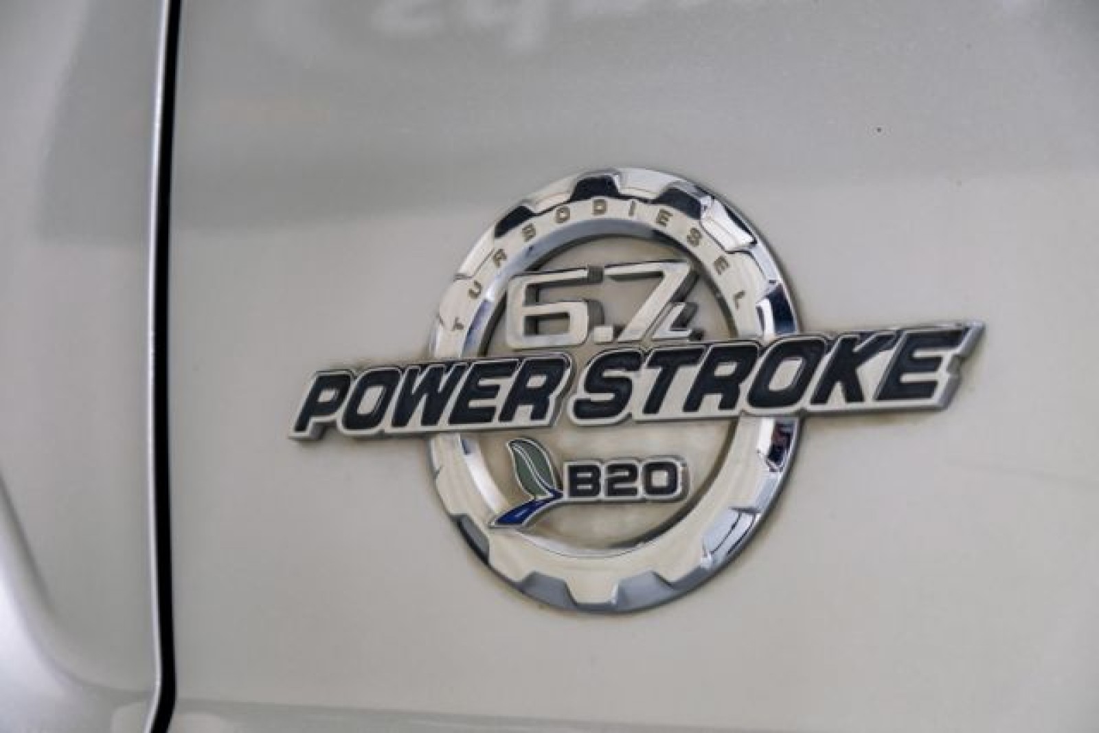 2015 Ford F-250 Platinum 44