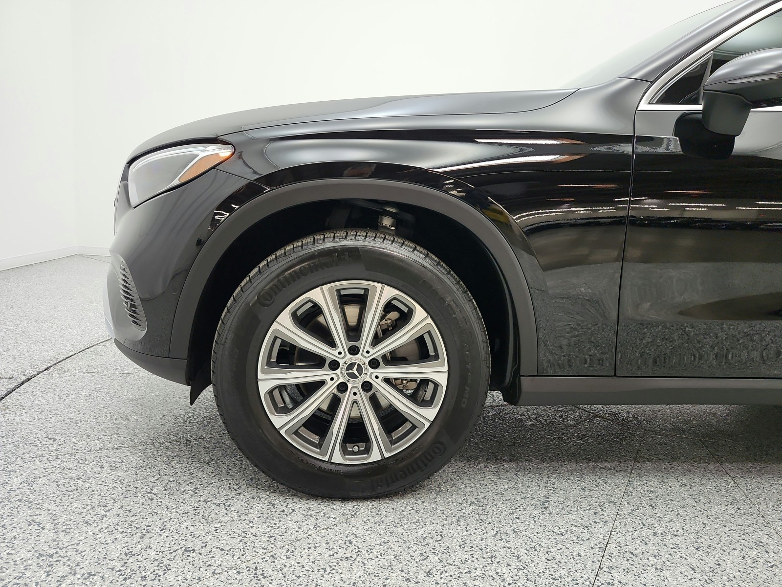 Certified Used 2026 Black Mercedes-Benz GLC 300 SUV image 21