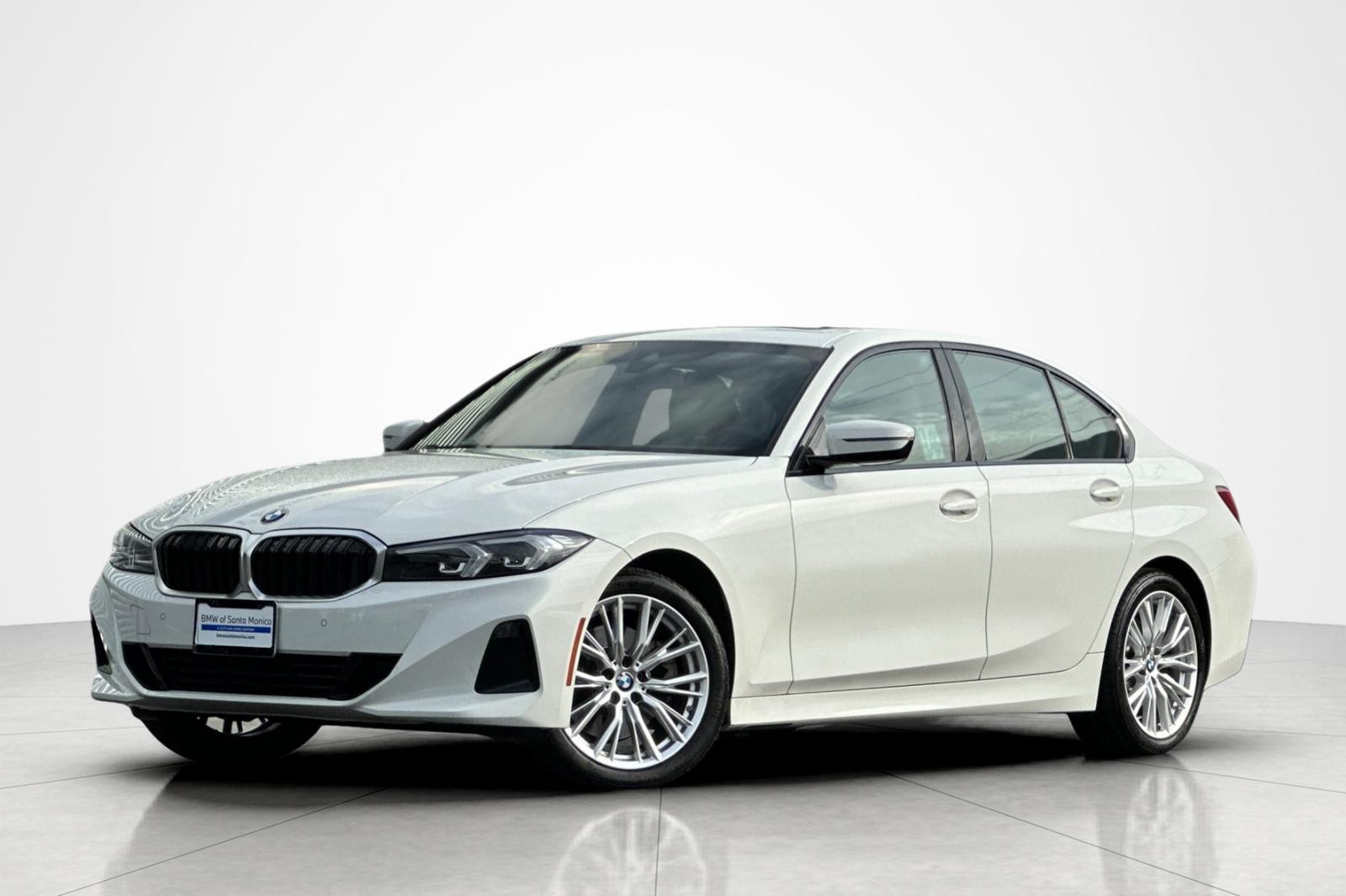 2023 BMW 3 Series 330i