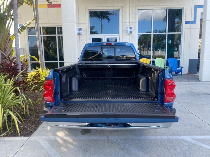 2005 Dodge Dakota SLT LOW MILES 69,842 4WD CLUB in , 
