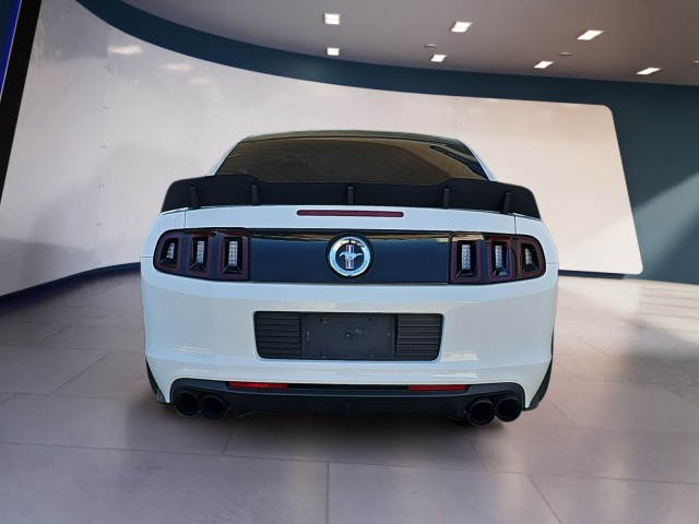 2013 Ford Mustang GT 4