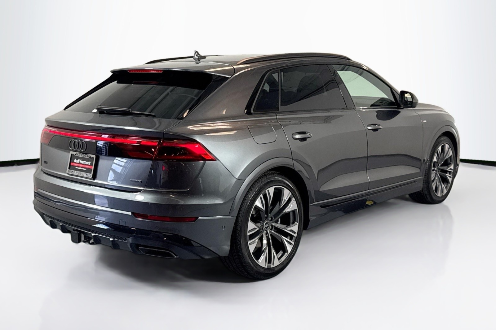 New 2026 Daytona Gray Pearl Effect Audi Premium Plus quattro image 5