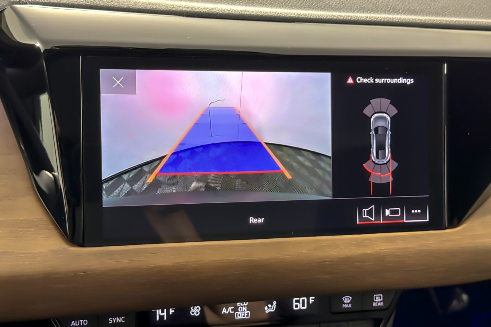 Used 2024 Daytona Gray Pearl Effect Audi Premium Plus quattro image 18