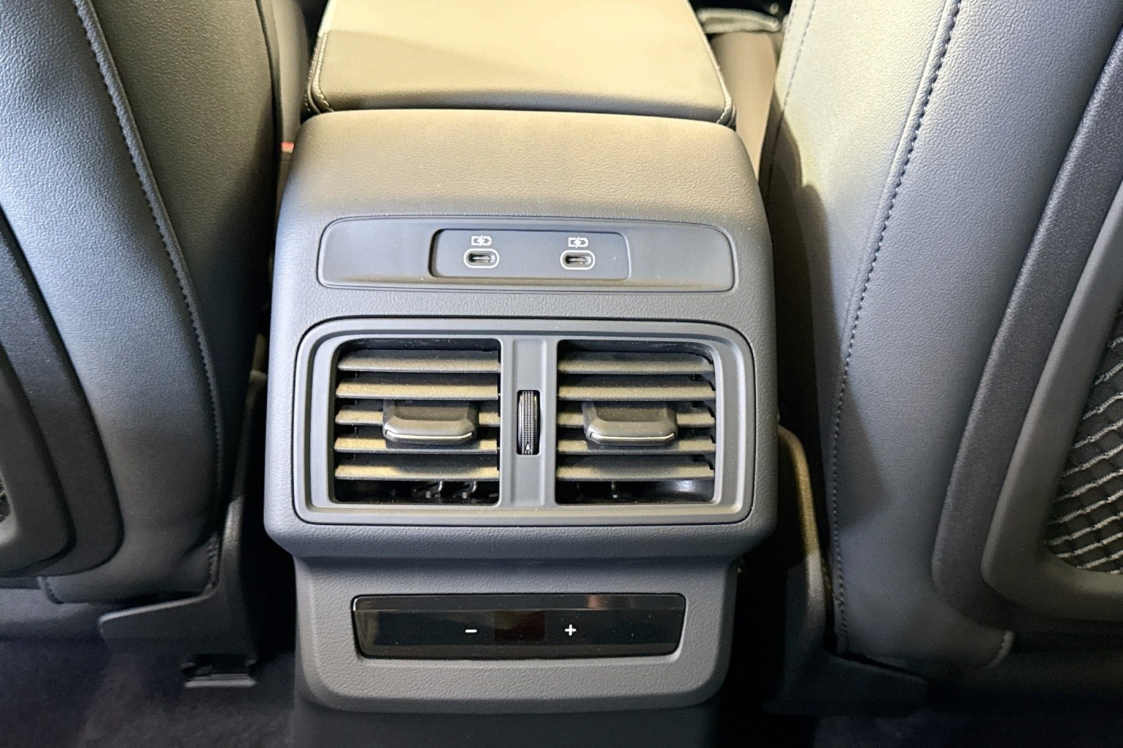 New 2025 Tambora Gray Metallic Audi Premium 2.0 TFSI quattro image 22