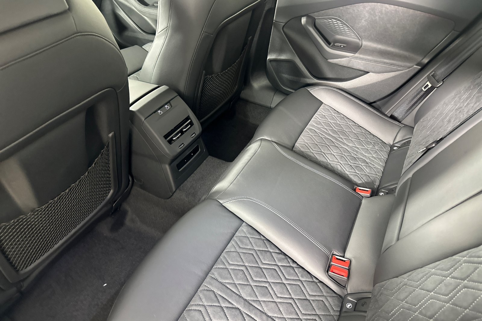 New 2025 Daytona Gray Metallic Audi Premium Plus 3.0 TFSI quattro image 11