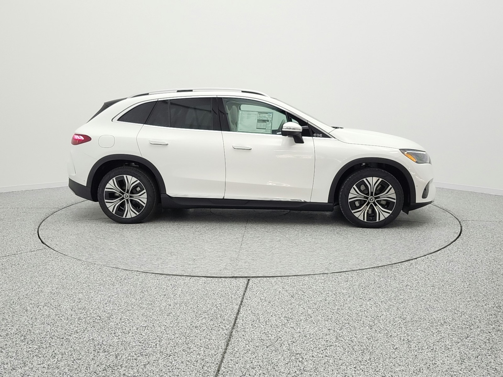 New 2026 Polar White Mercedes-Benz EQE 320+ image 4