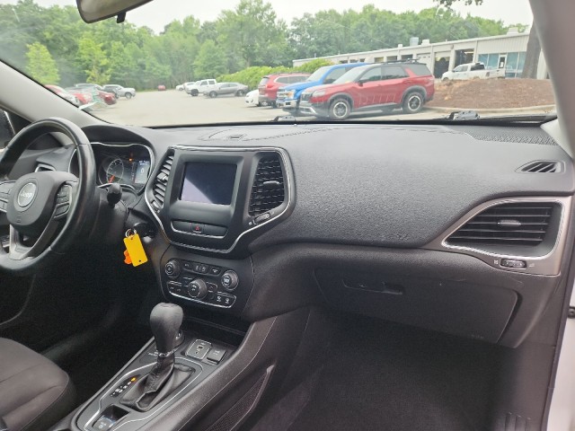 JeepCherokee45