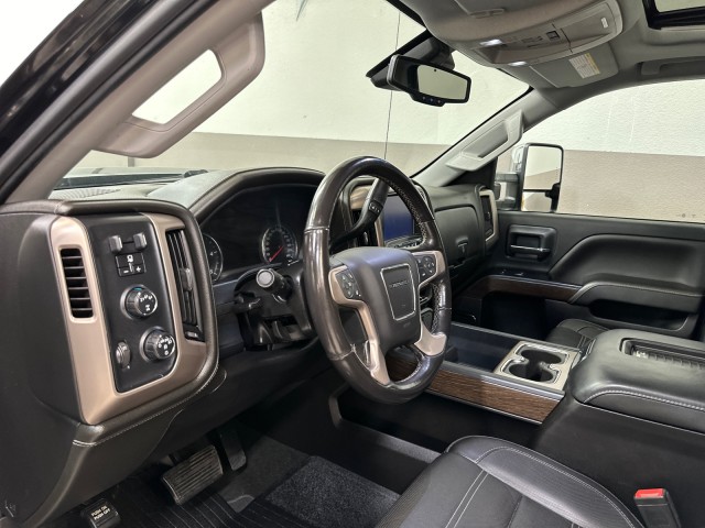 2018 GMC Sierra 2500HD Denali 4WD Duramax in , 