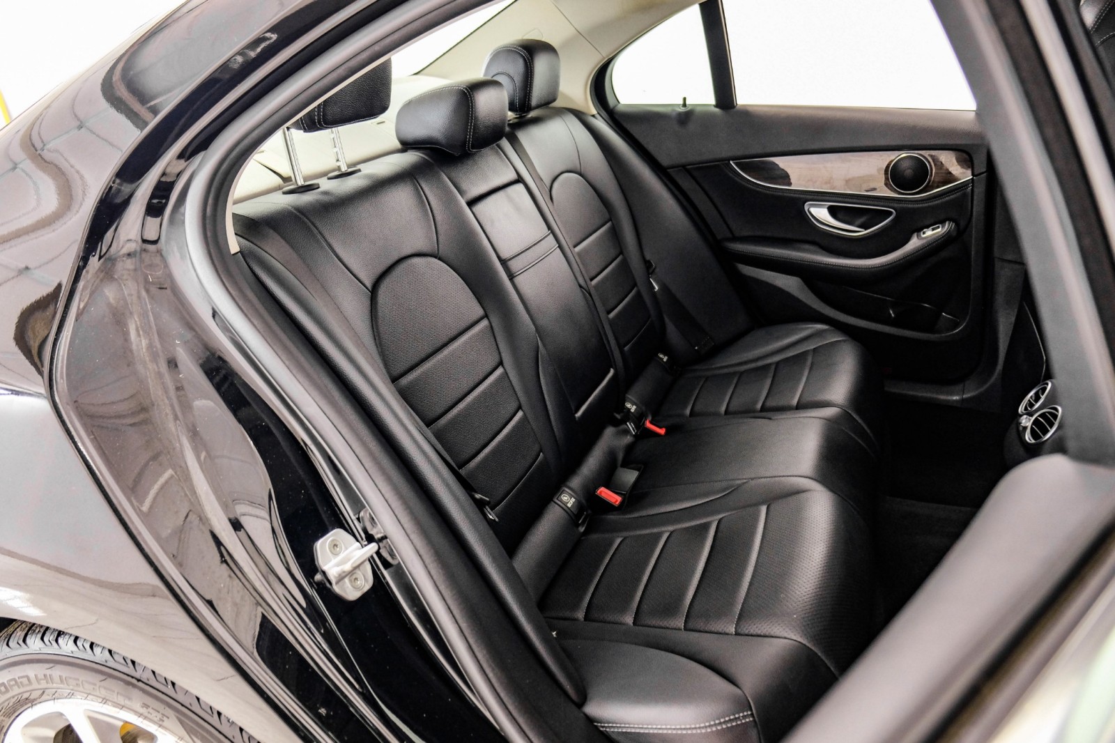 2015 Mercedes-Benz C300 SPORT BLIND SPOT ASSIST NAVIGATION LEATHER SEATS R 35