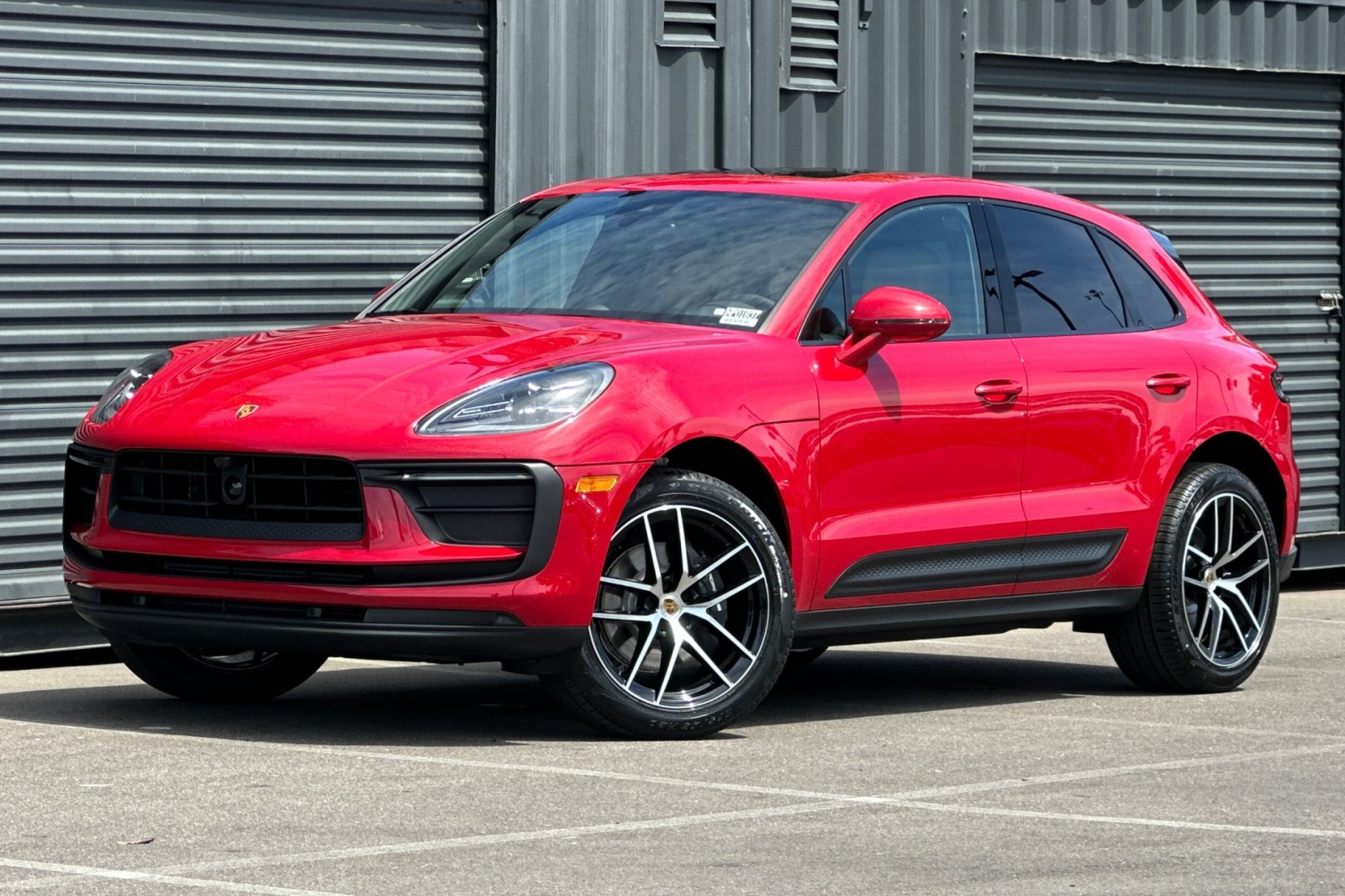 2026 Porsche Macan AWD