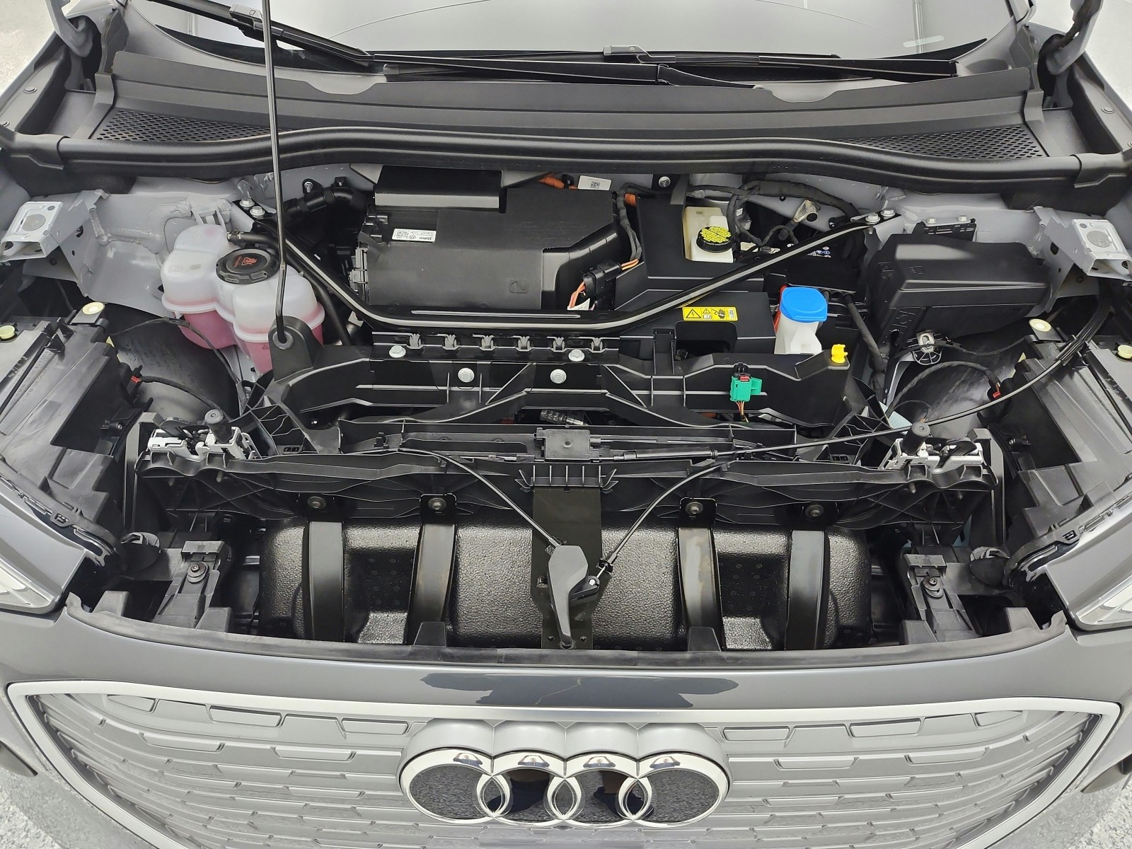 Used 2023 Pebble Gray Audi Premium Plus 40 RWD image 16