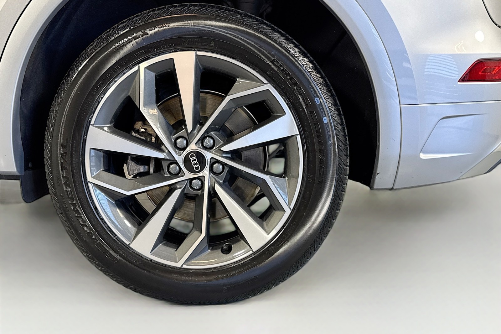 Used 2022 FLORETTE SILVER Audi S line Premium image 30