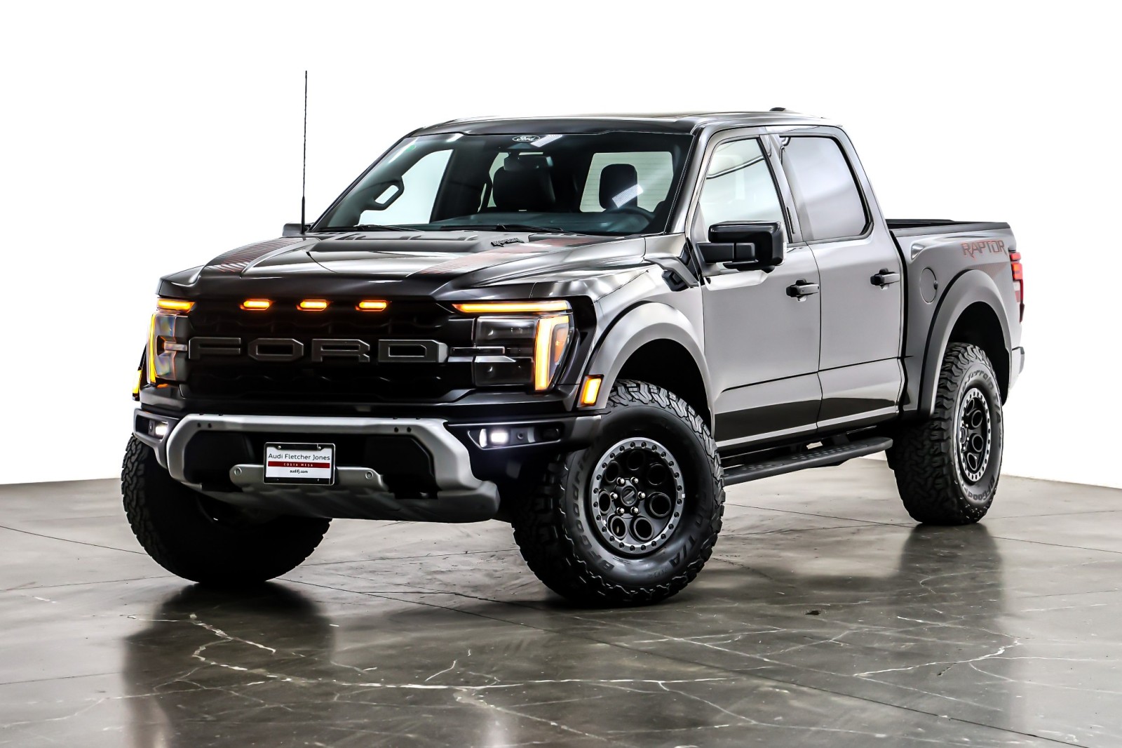 2024 Ford F-150 Raptor 4WD SuperCrew 5.5' Box