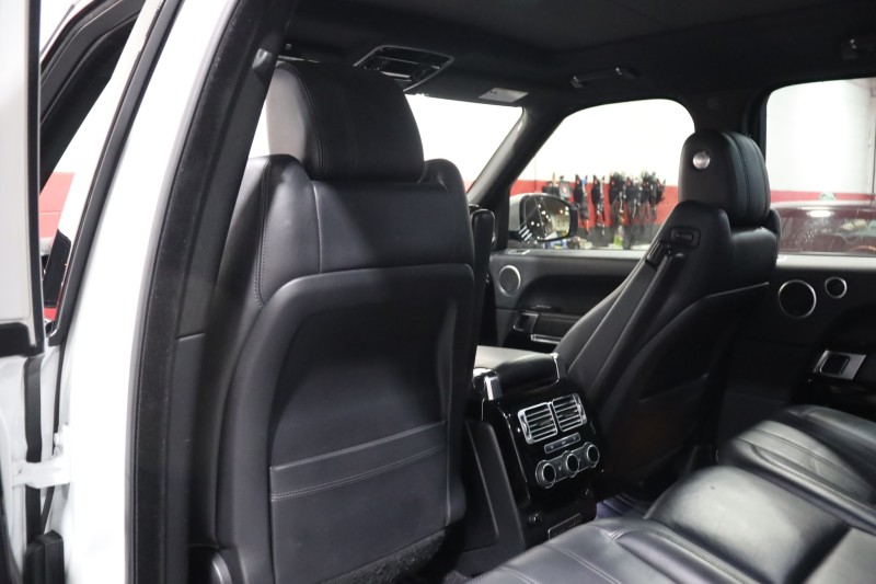 2016 Land Rover Range Rover V8 Supercharged 4dr Suv in , 