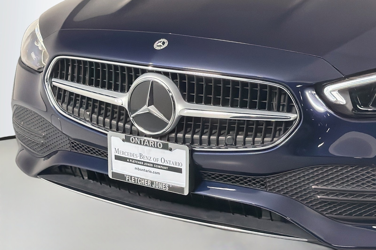 Used 2023 Lunar Blue Metallic Mercedes-Benz C 300 image 13