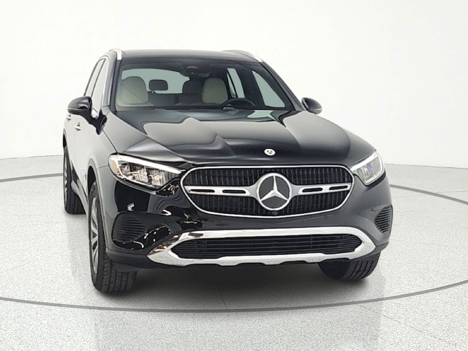 New 2026 Black Mercedes-Benz GLC 300 image 5