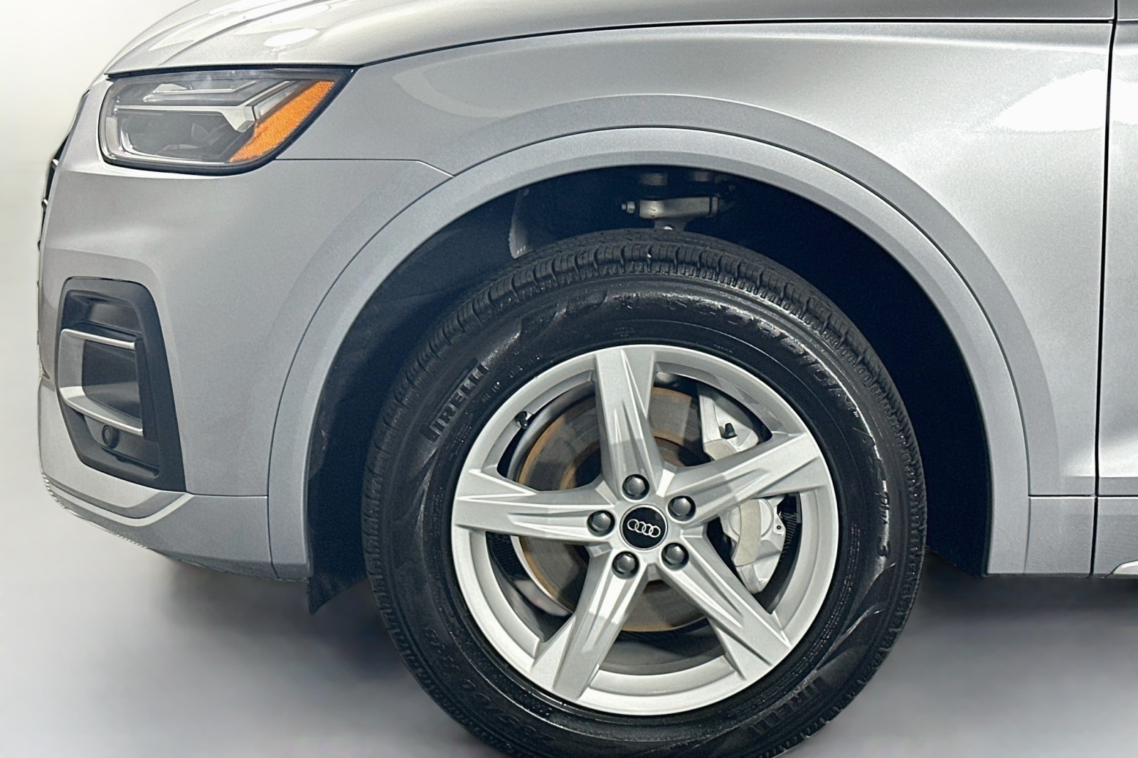 Used 2023 Florett Silver Metallic Audi Premium image 11
