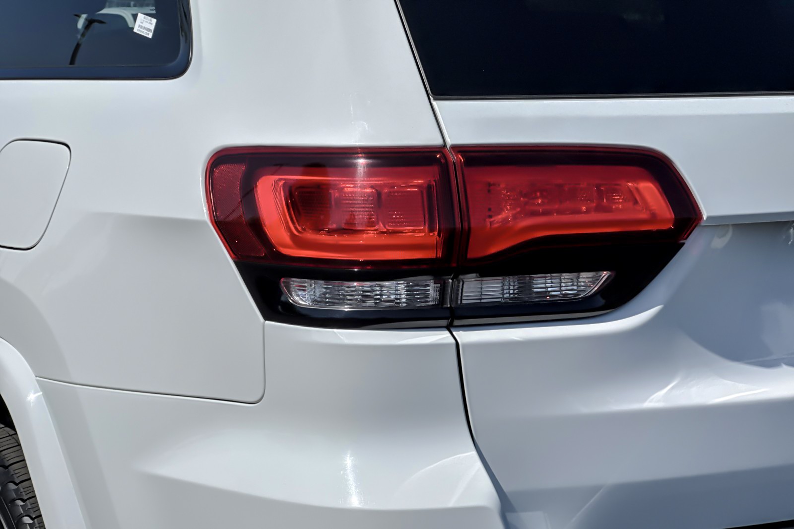 Used 2020 WHITE Jeep Altitude image 27