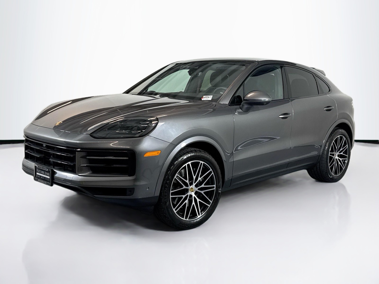 2024 Porsche Cayenne Coup Base's photo