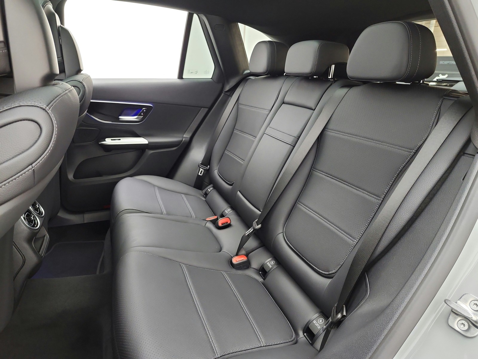 New 2027 MANUFAKTUR Alpine Grey Mercedes-Benz GLC 300 SUV image 11