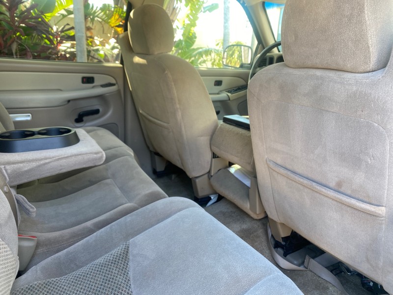 2003 Chevrolet Suburban LT 1 OWNER NO ACCIDENTS in ,