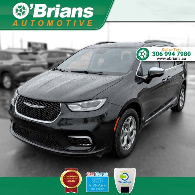 Gray (Ceramic Grey) 2023 Chrysler Pacifica Minivan All-Wheel Drive Automatic