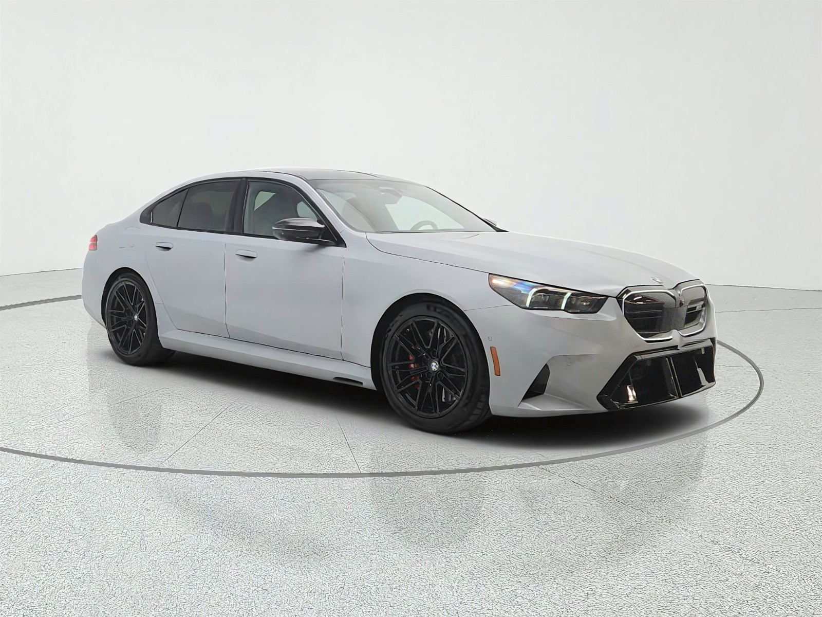 Used 2025 Brooklyn Grey Metallic BMW Sedan image 3