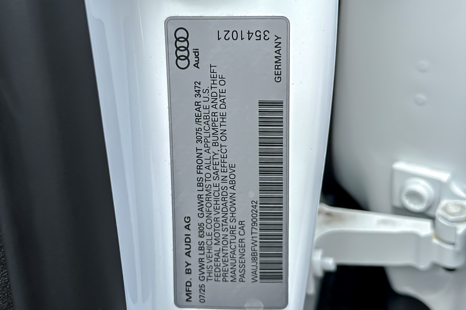 New 2026 Arkona White Audi performance quattro image 27