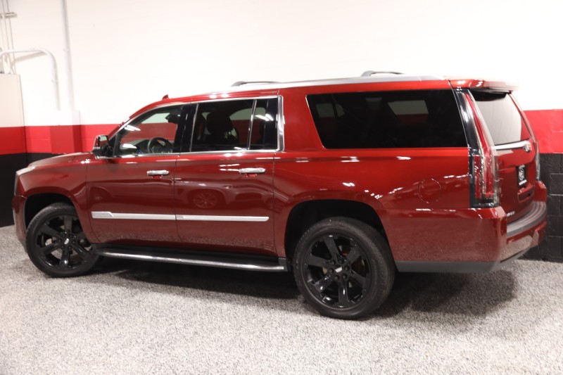 2020 Cadillac Escalade ESV 4dr Suv in , 