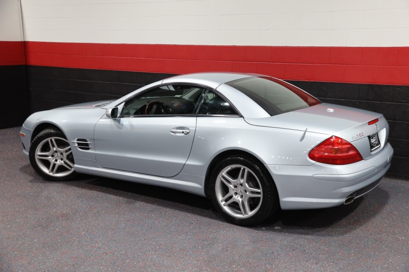 2006 Mercedes-Benz SL500 AMG Sport Pkg 2dr Convertible in , 