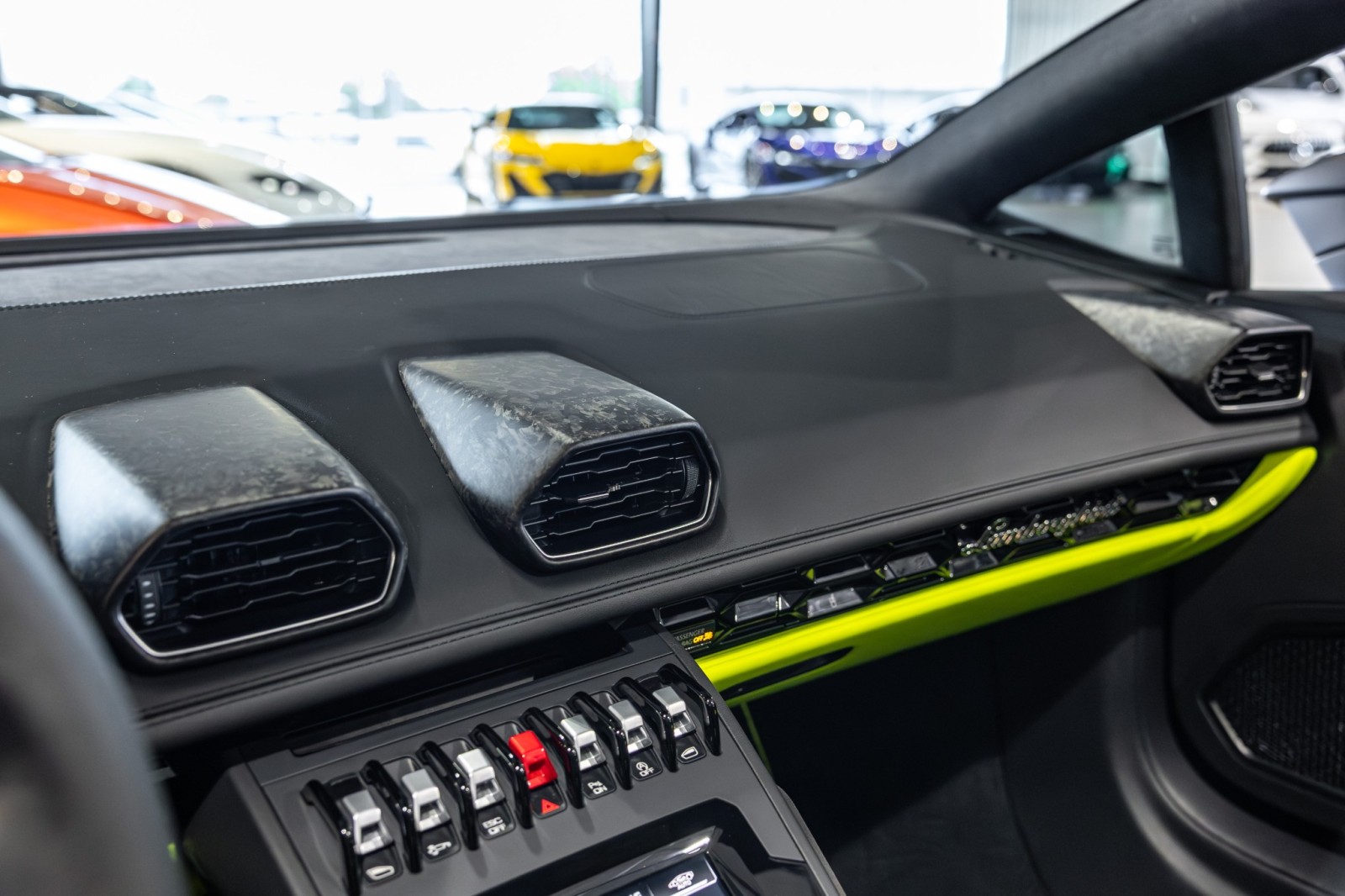 Used Car 2022 Lamborghini Huracan Evo  For Sale Under $330,000 In Boerne, Texas
