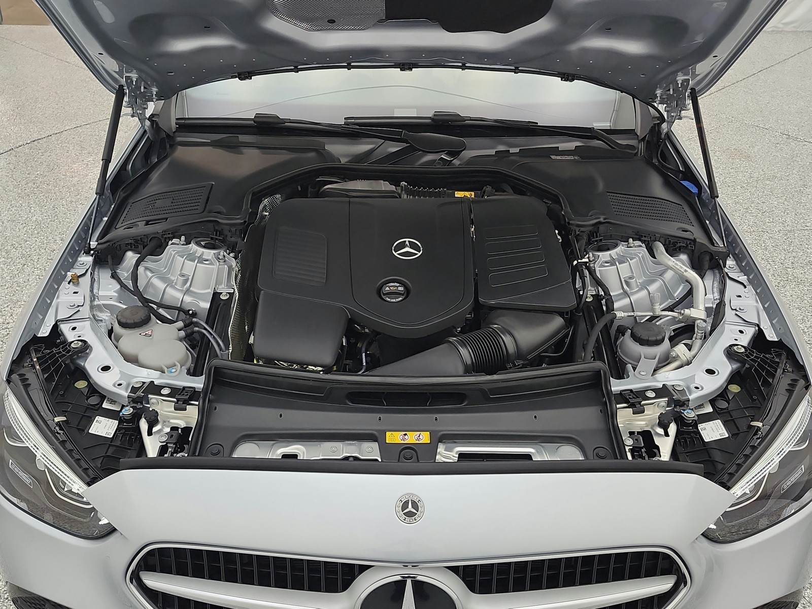 New 2026 Cirrus Silver Metallic Mercedes-Benz C 300 Sedan image 12