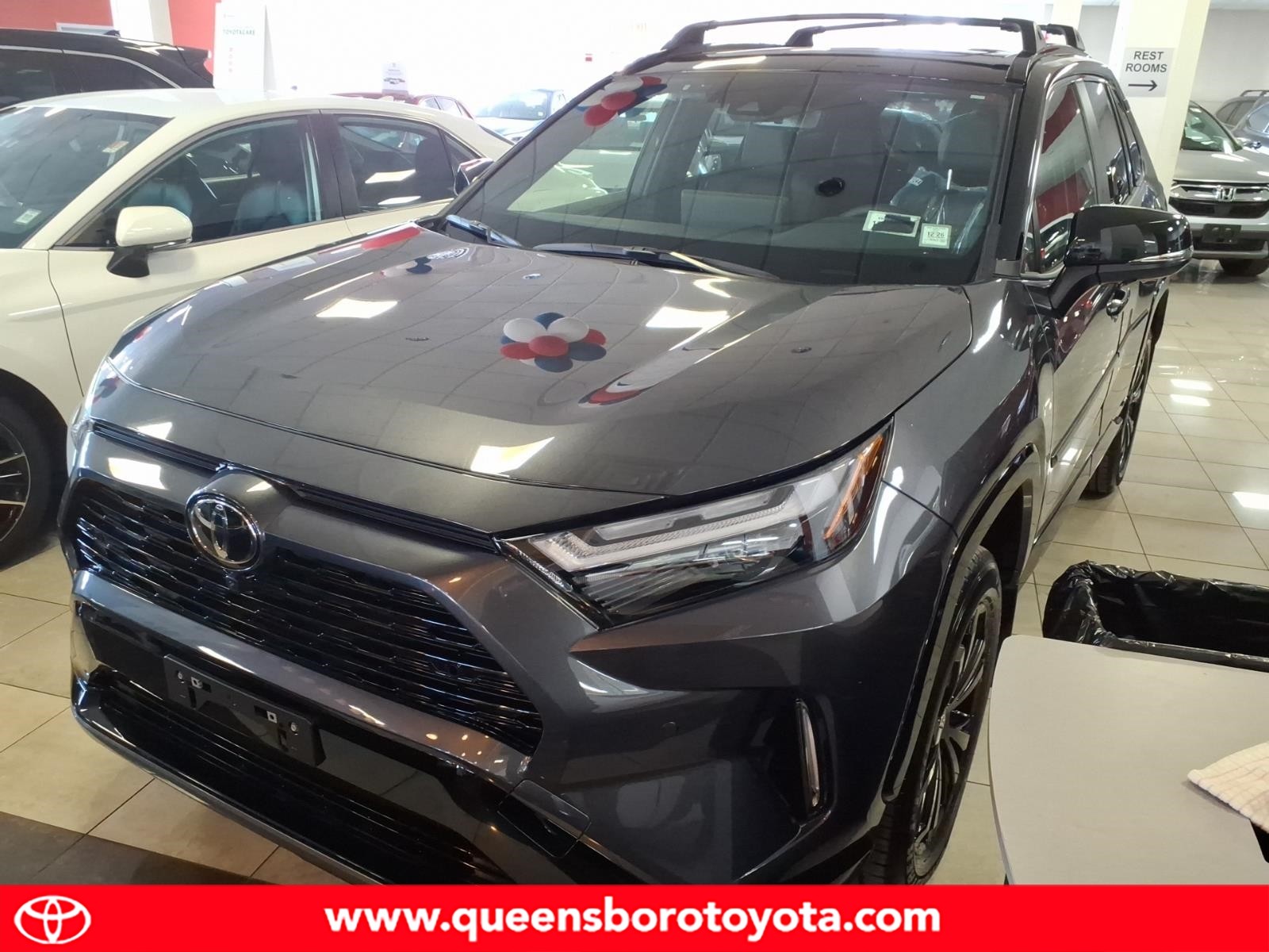2025 Toyota RAV4 Hybrid XSE AWD's photo