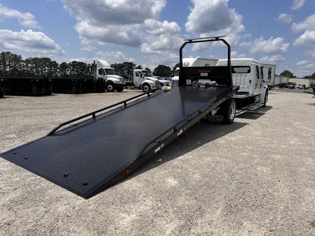 2024 Freightliner M2 Crew Cab Custom 22'  Rollback  in , 