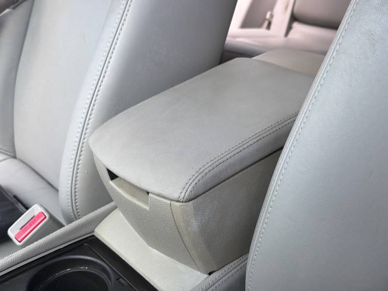 2008 Cadillac SRX SUNROOF LOW MILES 52,938 in , 