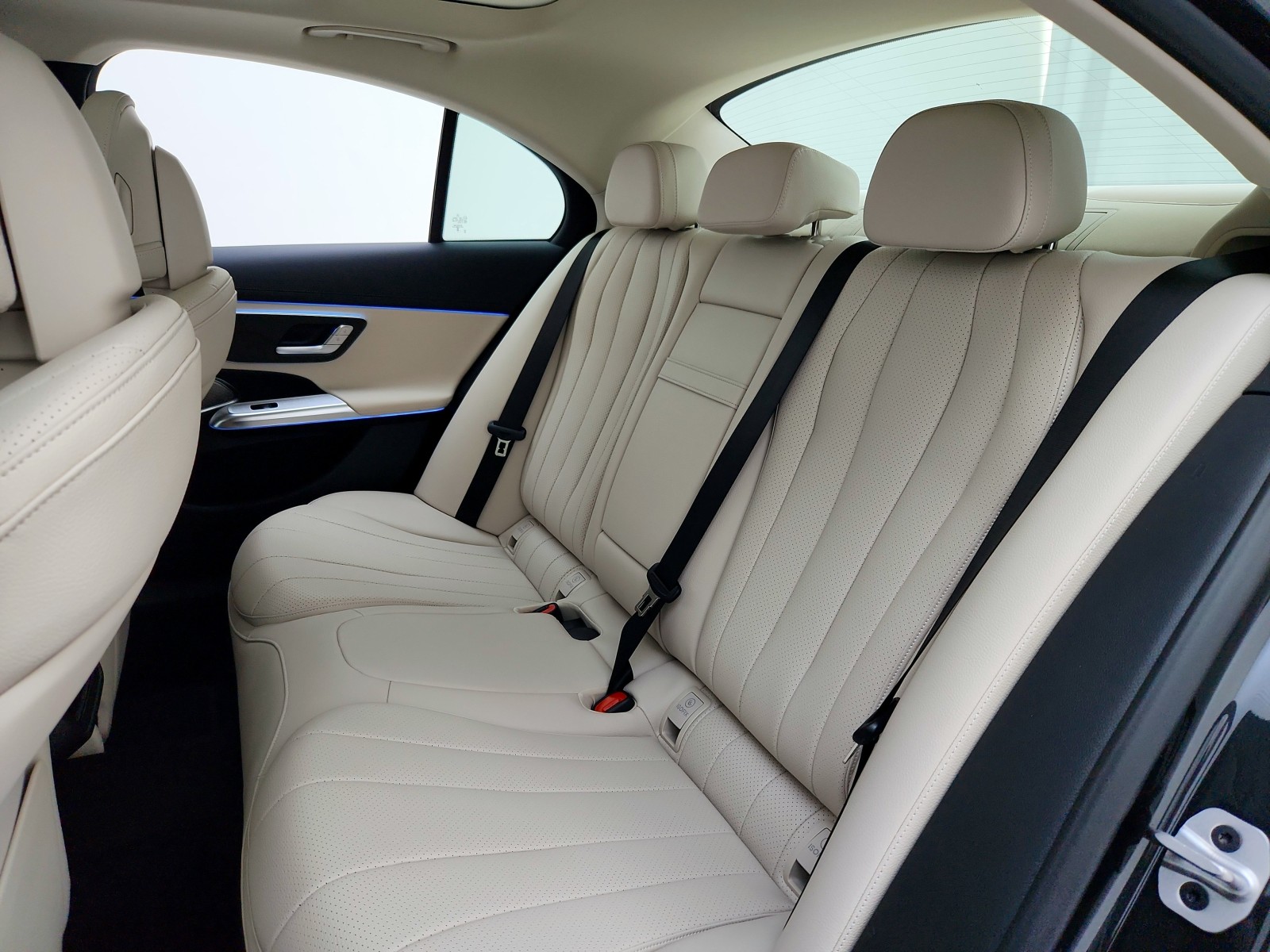 New 2026 Graphite Grey Metallic Mercedes-Benz E 350 RWD Sedan image 18