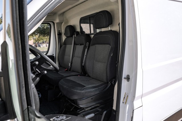 2019 Ram ProMaster Cargo Van  3