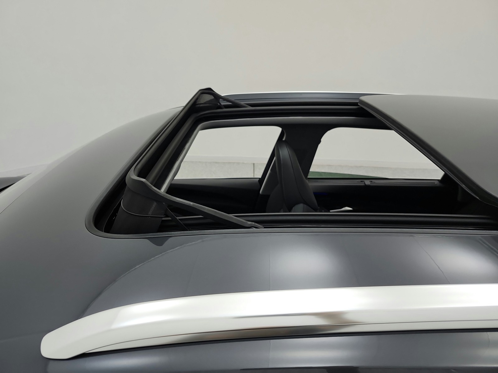 Used 2025 Tambora Gray Metallic Audi Premium Plus image 16