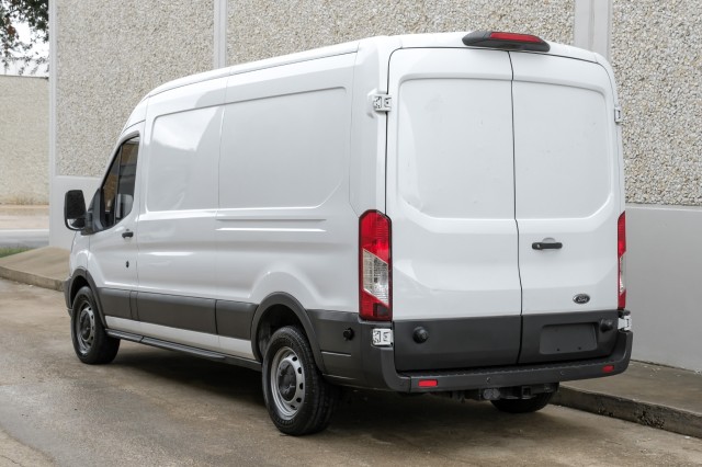 2018 Ford Transit Van  10