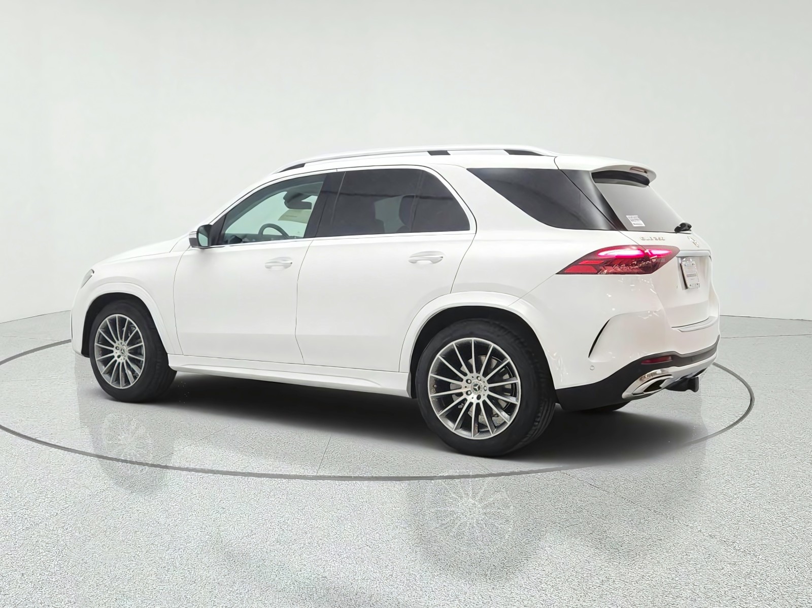 New 2026 Polar White Mercedes-Benz GLE 350 SUV image 7