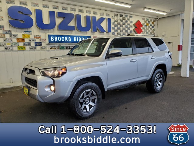 Pre-Owned-2017-Toyota-4Runner-TRD-Off-Road Pre-Owned-2017-Toyota-4Runner-TRD-Off-Road